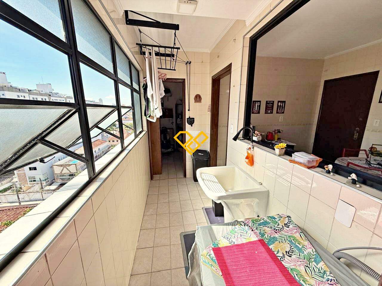 Apartamento à venda no Marapé: Área de serviço