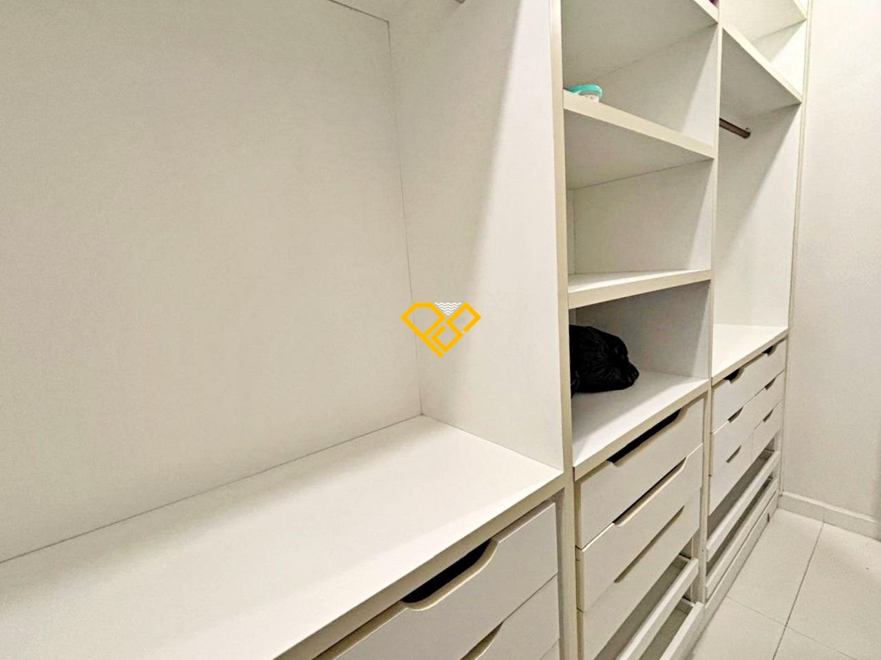 Apartamento para aluguel no José Menino: Closet