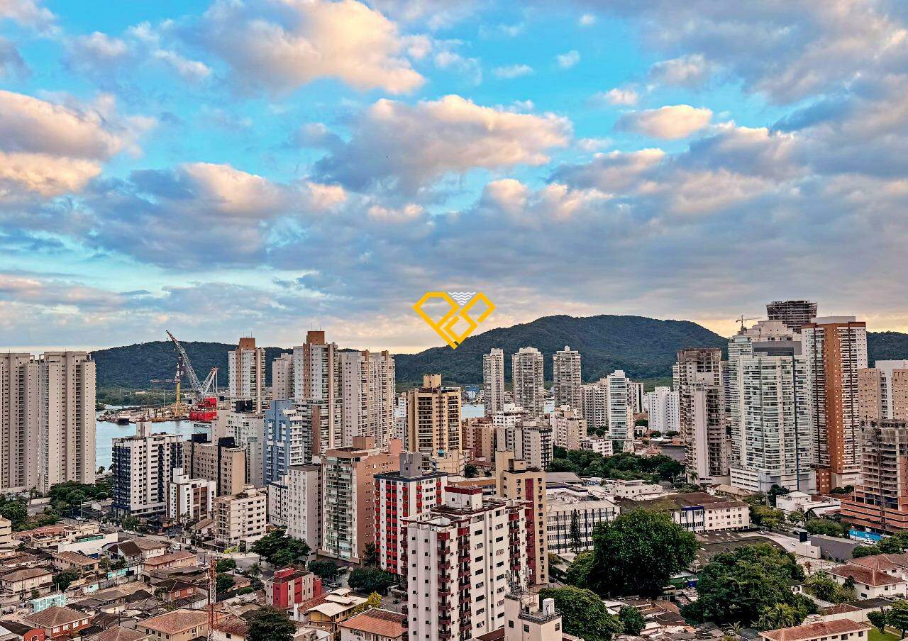 Cobertura à venda no Ponta da Praia: Vista