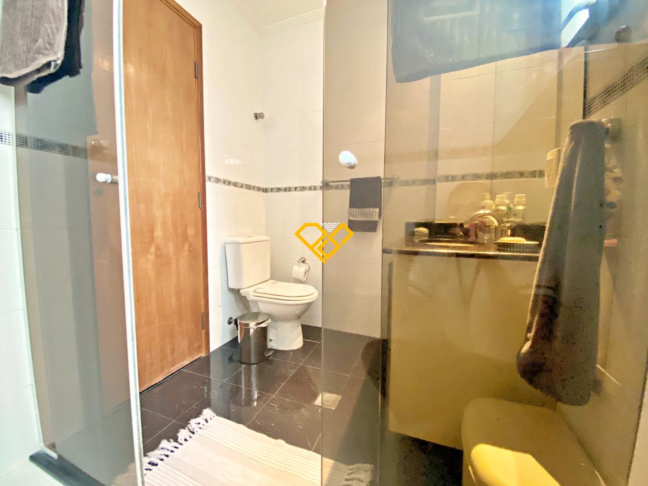 Apartamento à venda no Ponta da Praia: Wc suíte