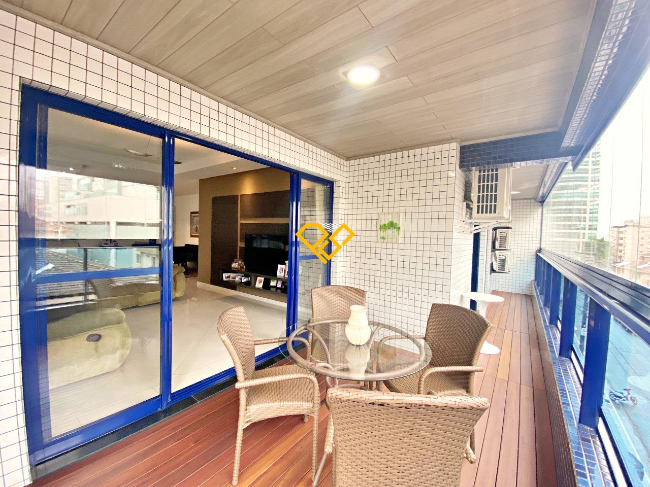 Apartamento à venda no Ponta da Praia: Varanda