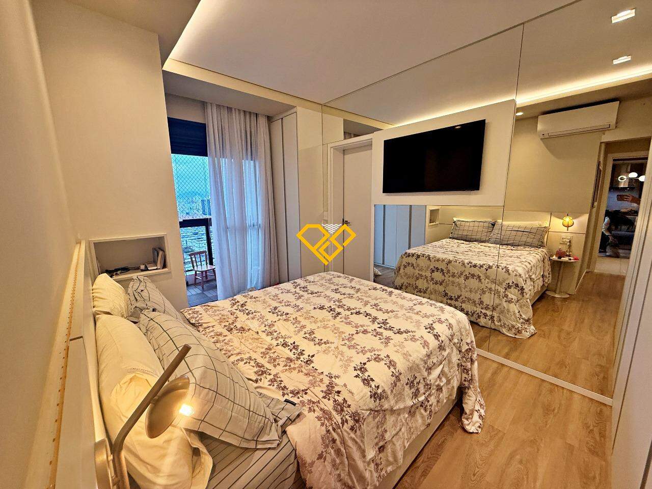 Apartamento à venda no Aparecida: Suíte 1