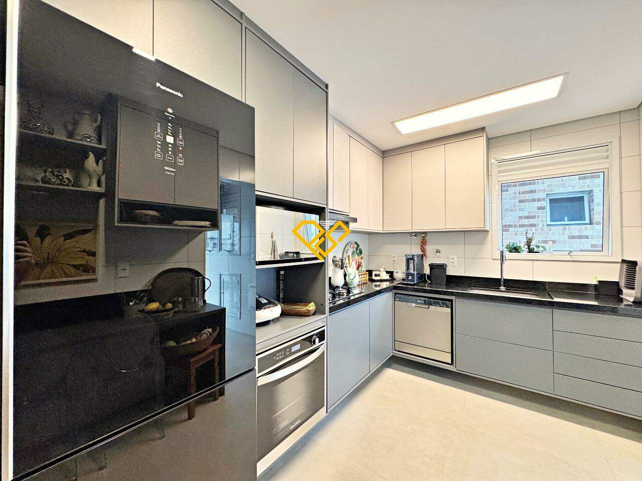 Apartamento à venda no Aparecida: Cozinha