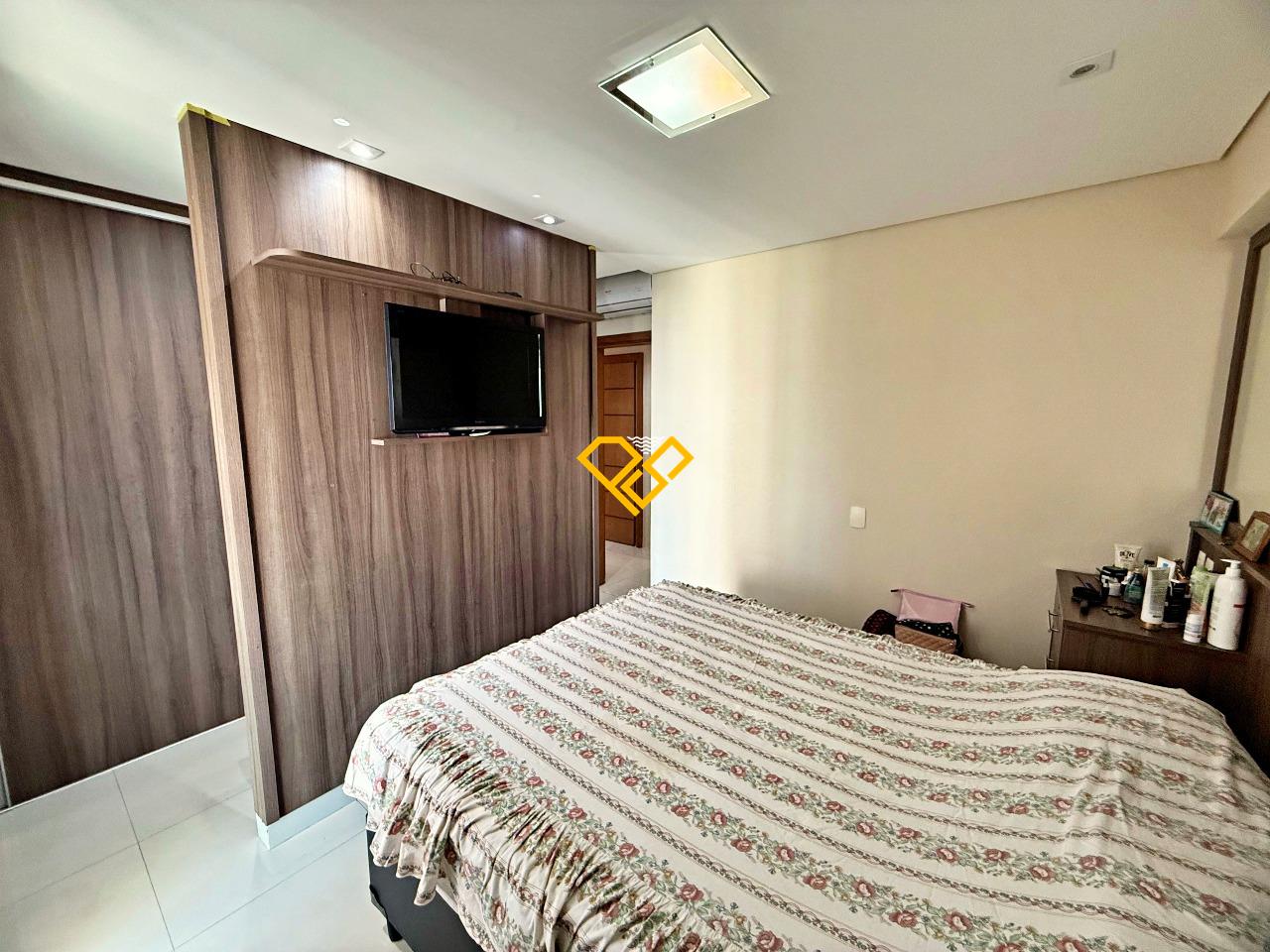 Apartamento à venda no Ponta da Praia: Suíte 1 - master