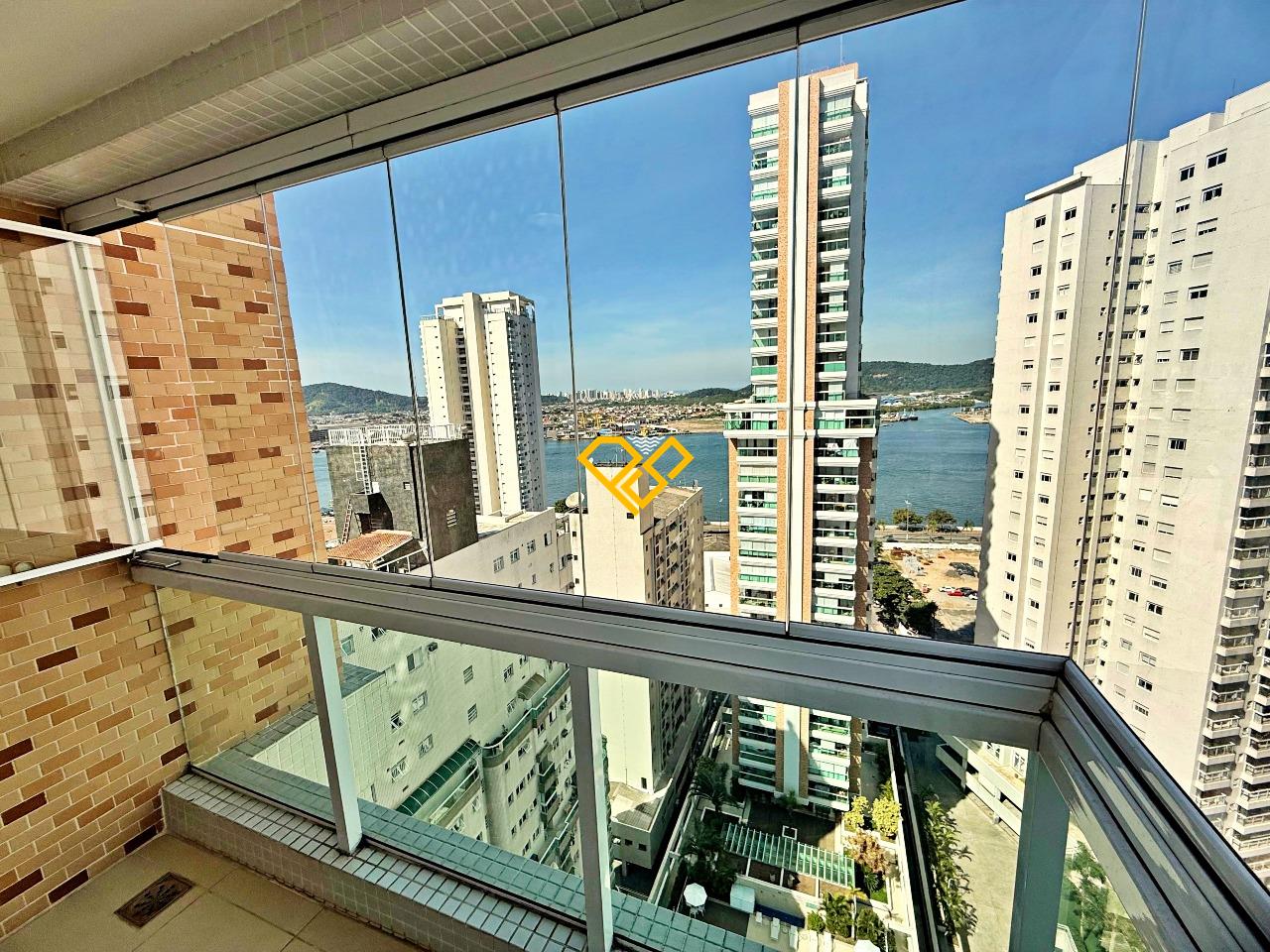 Apartamento à venda no Ponta da Praia: Varanda