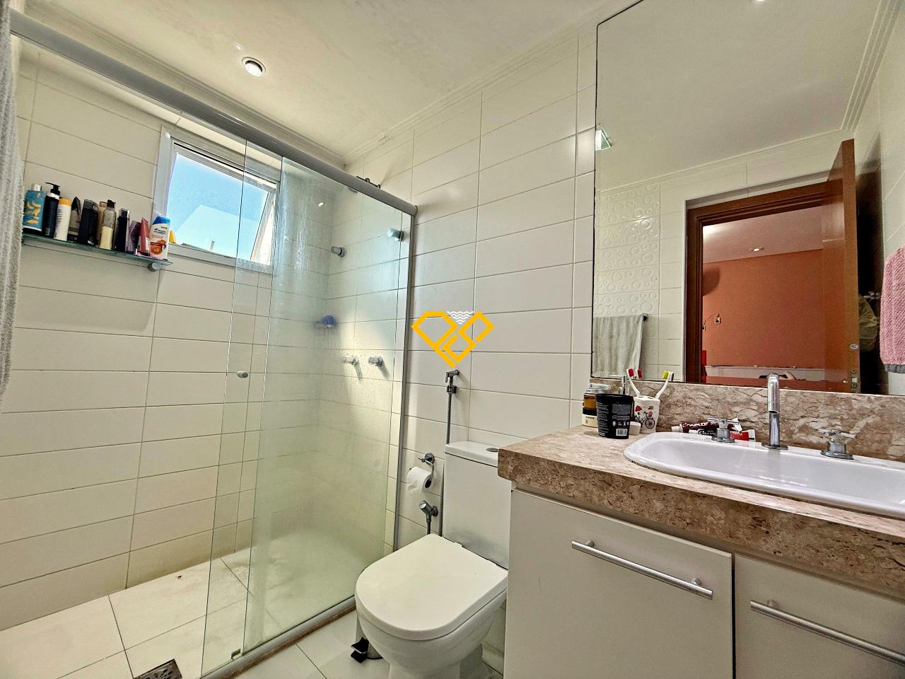 Apartamento à venda no Ponta da Praia: Wc suíte 2