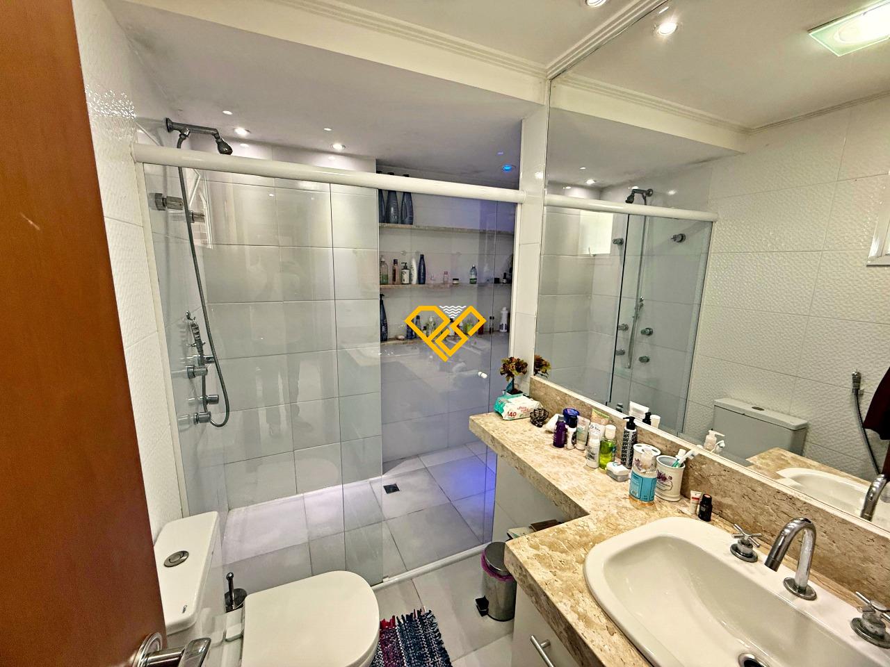 Apartamento à venda no Ponta da Praia: Wc suíte 1 master