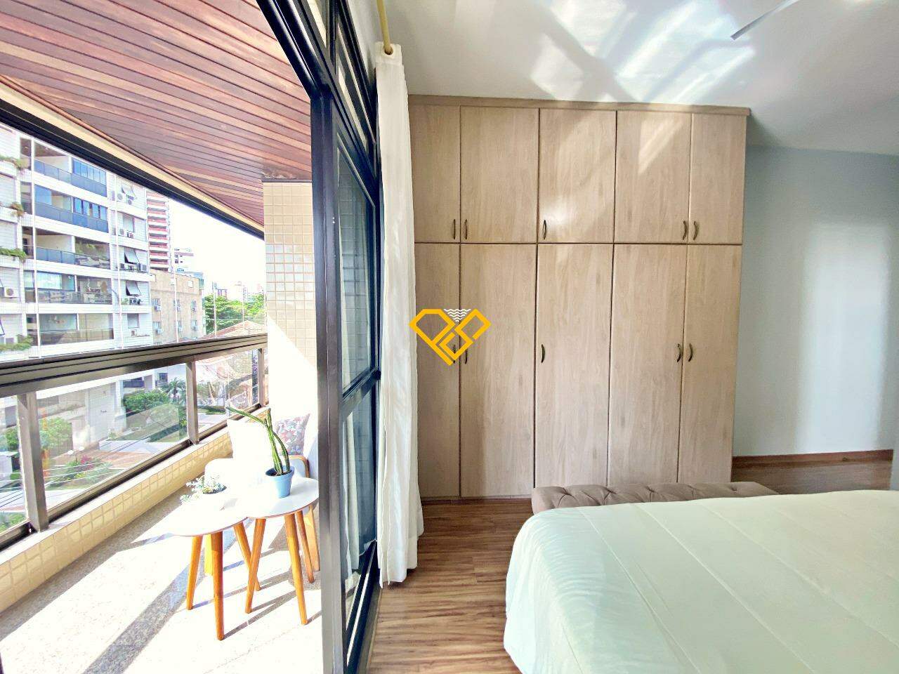 Apartamento à venda no Ponta da Praia: Dormitório 1 - suíte