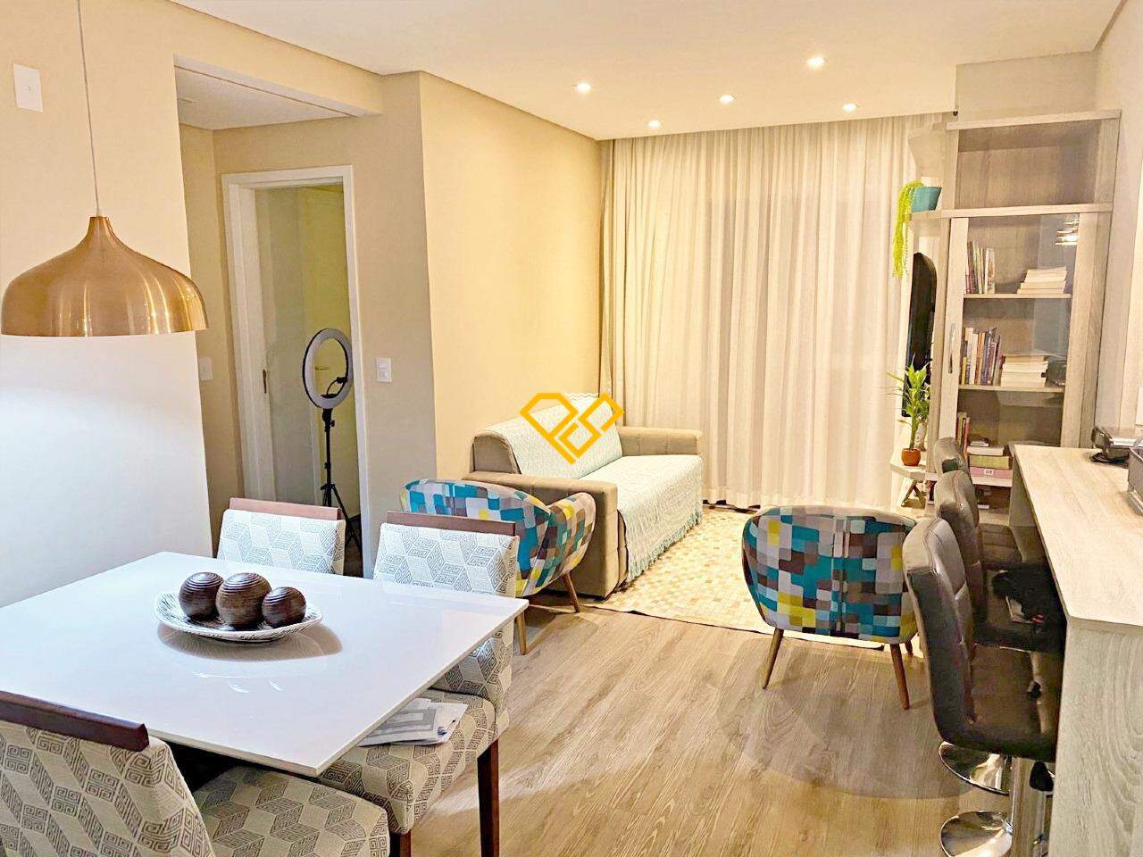 Apartamento à venda no Embaré: Sala