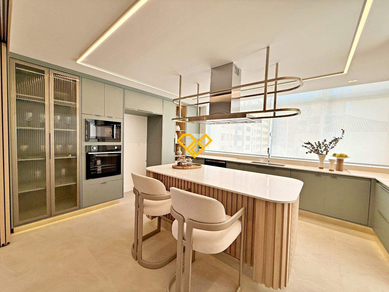 Apartamento à venda no Gonzaga: Cozinha