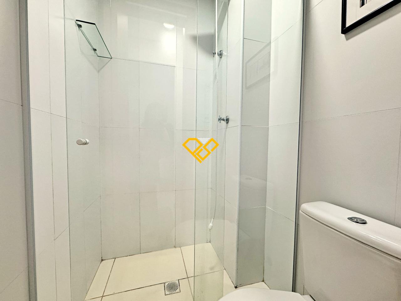 Apartamento à venda no Macuco: Wc social