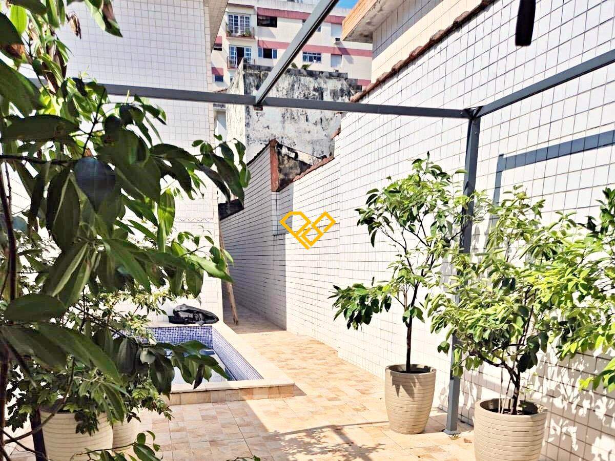 Sobreposta Baixa à venda no Embaré: Área externa