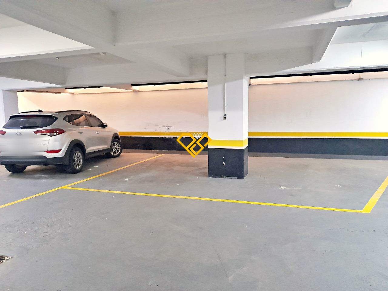 Apartamento à venda no Boqueirão: Garagem