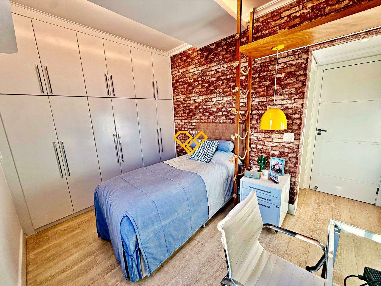Apartamento à venda no Gonzaga: Dormitório 1 - suíte