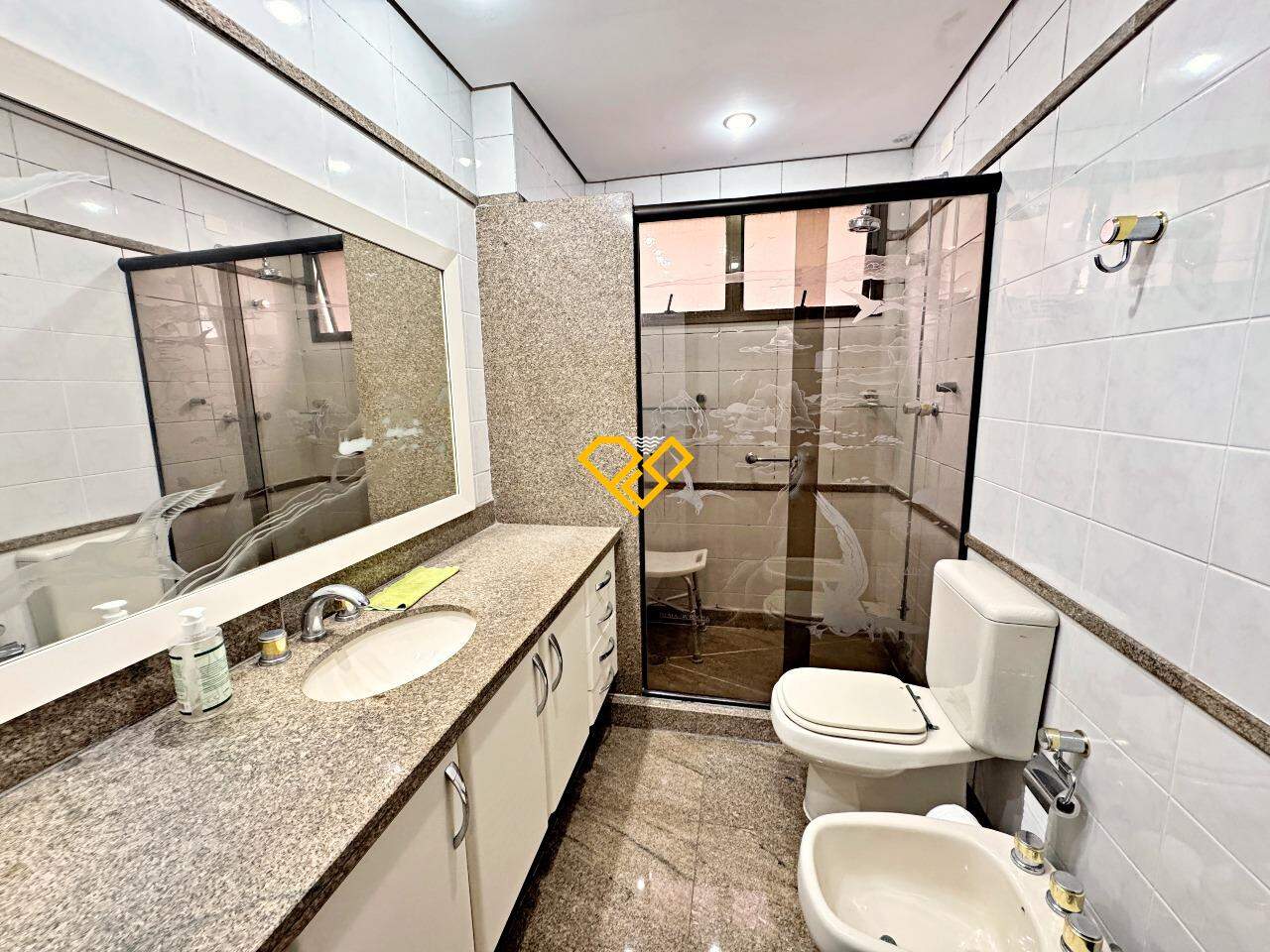 Apartamento à venda no Aparecida: Wc social