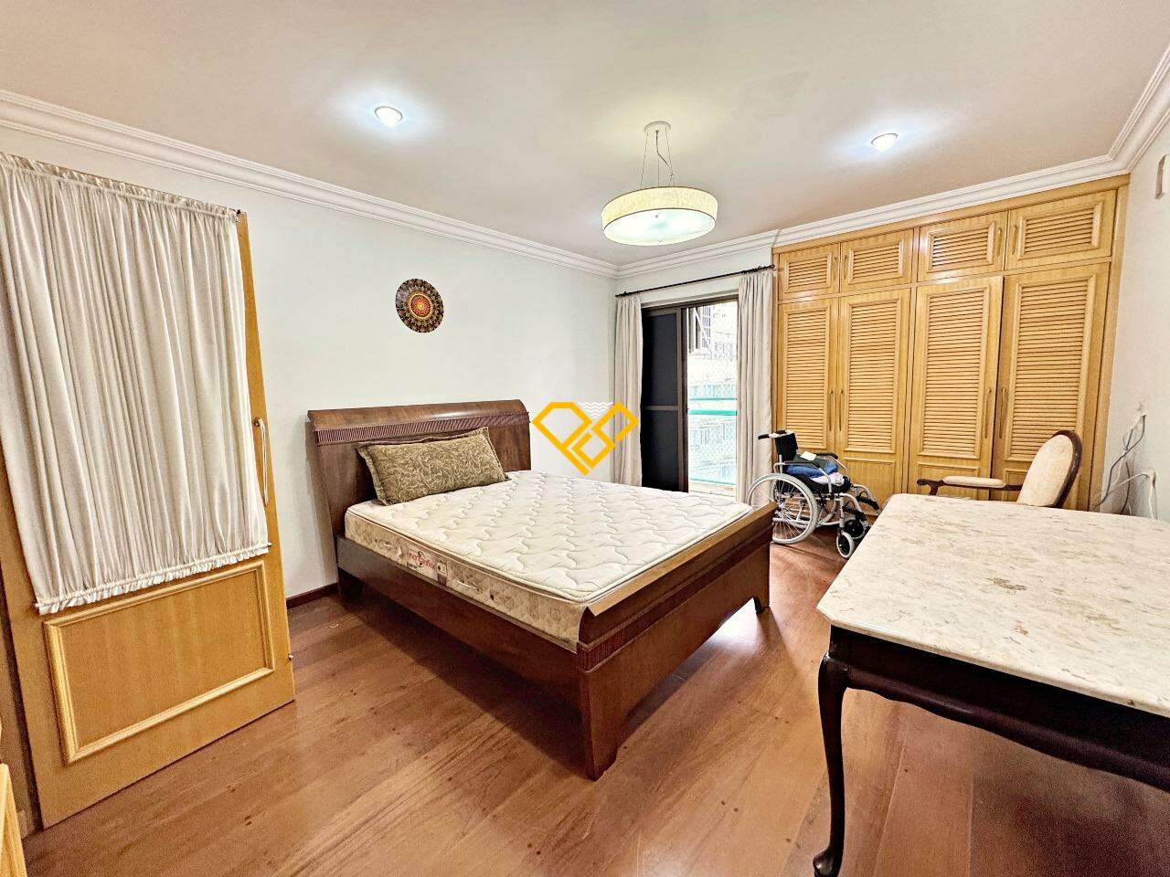 Apartamento à venda no Aparecida: Dormitório 1 - suíte