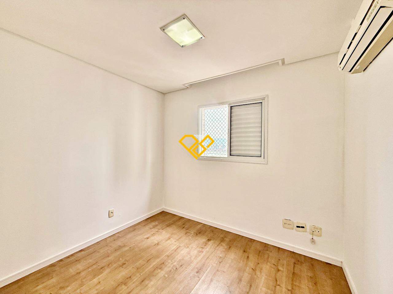 Apartamento à venda no Ponta da Praia: Dormitório 2