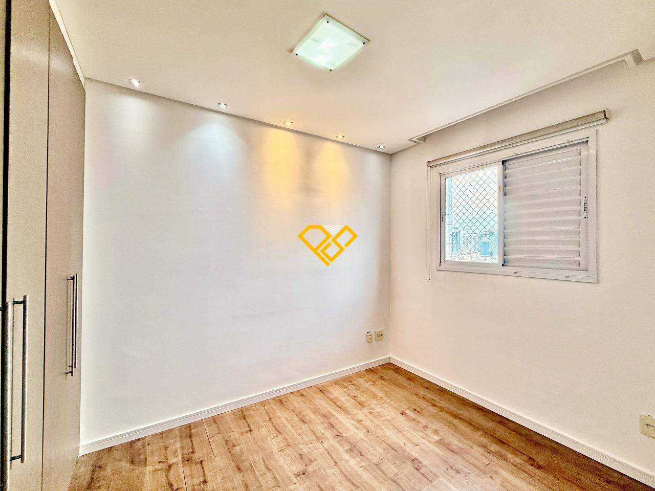 Apartamento à venda no Ponta da Praia: Dormitório 1 - suíte