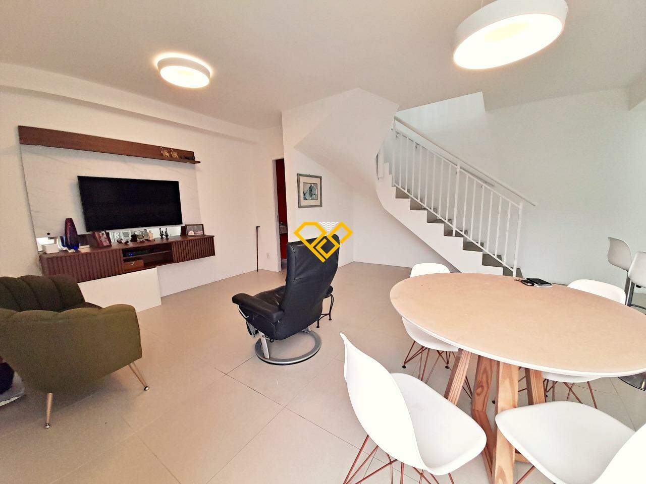 Apartamento Duplex à venda no José Menino: Sala
