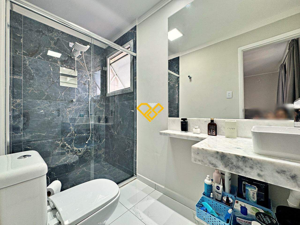 Apartamento à venda no Aparecida: Wc suíte