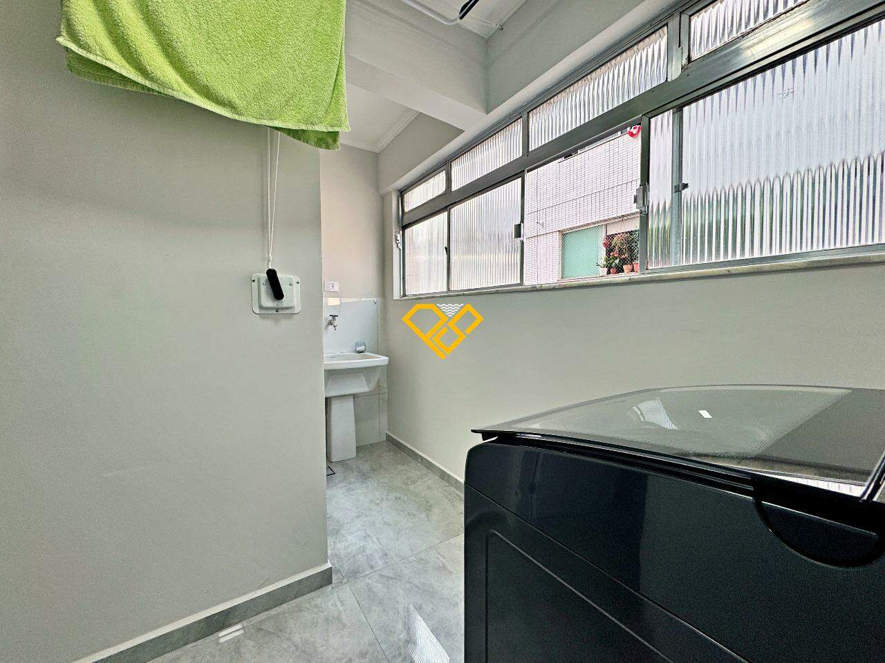 Apartamento à venda no Aparecida: Área de serviço