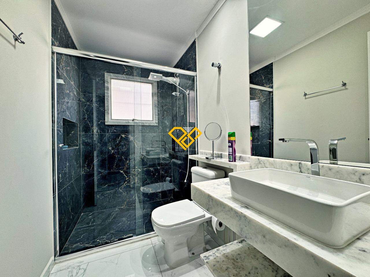 Apartamento à venda no Aparecida: Wc social