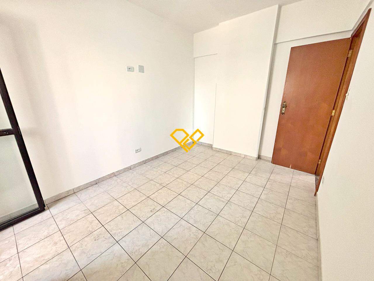 Apartamento à venda no Campo Grande: Dormitório 1 - suíte