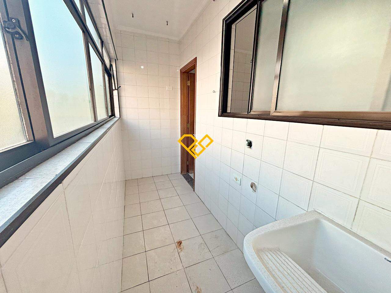 Apartamento à venda no Campo Grande: Área de serviço