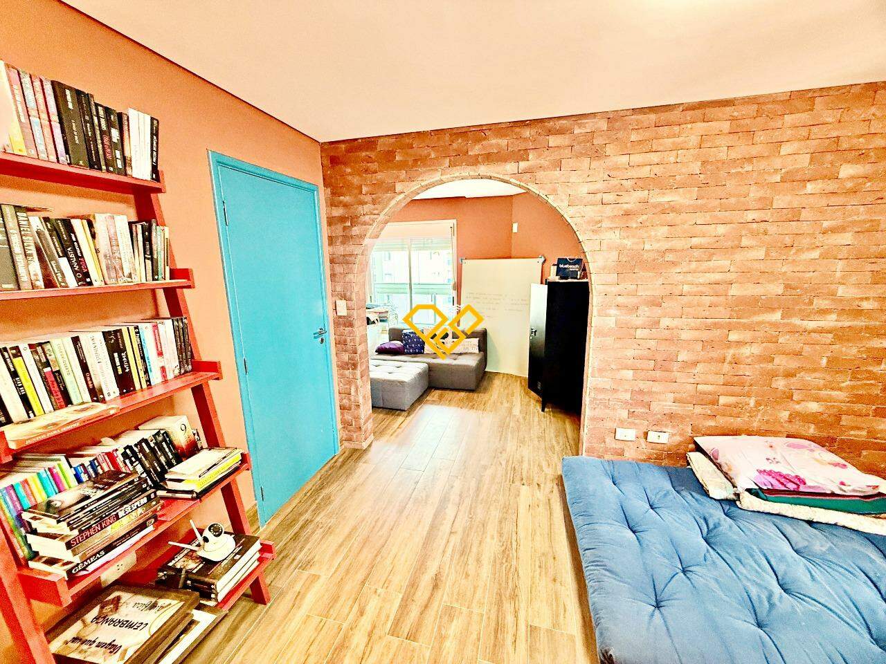 Apartamento à venda no Ponta da Praia: Escritório