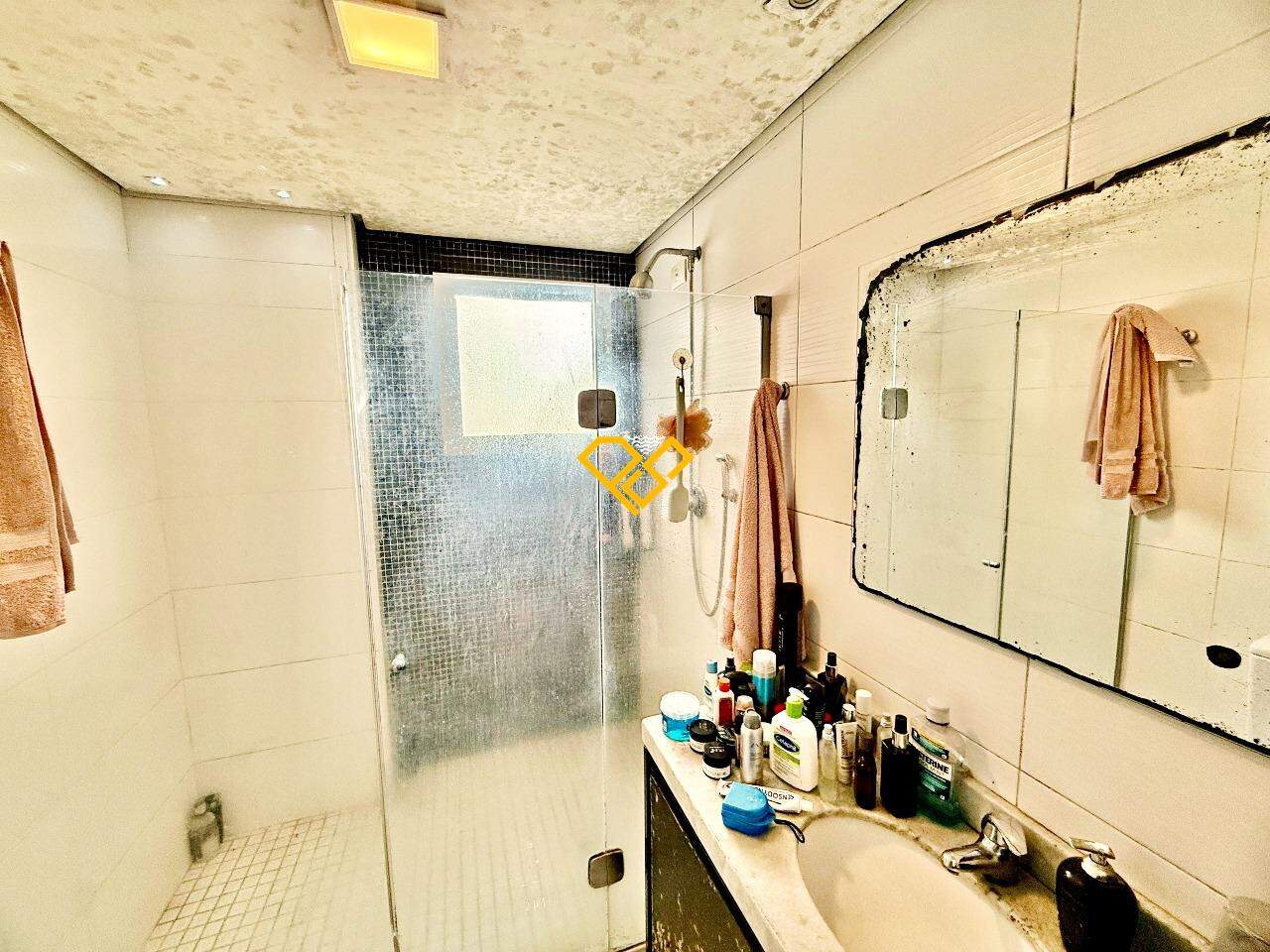 Apartamento à venda no Ponta da Praia: Wc suíte