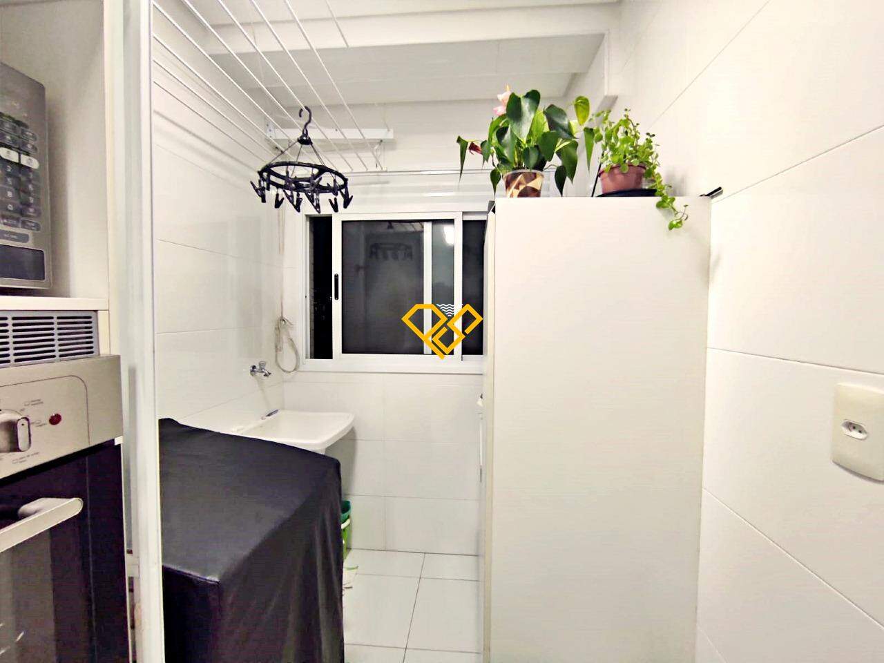 Apartamento à venda no Vila Mathias: Área de serviço