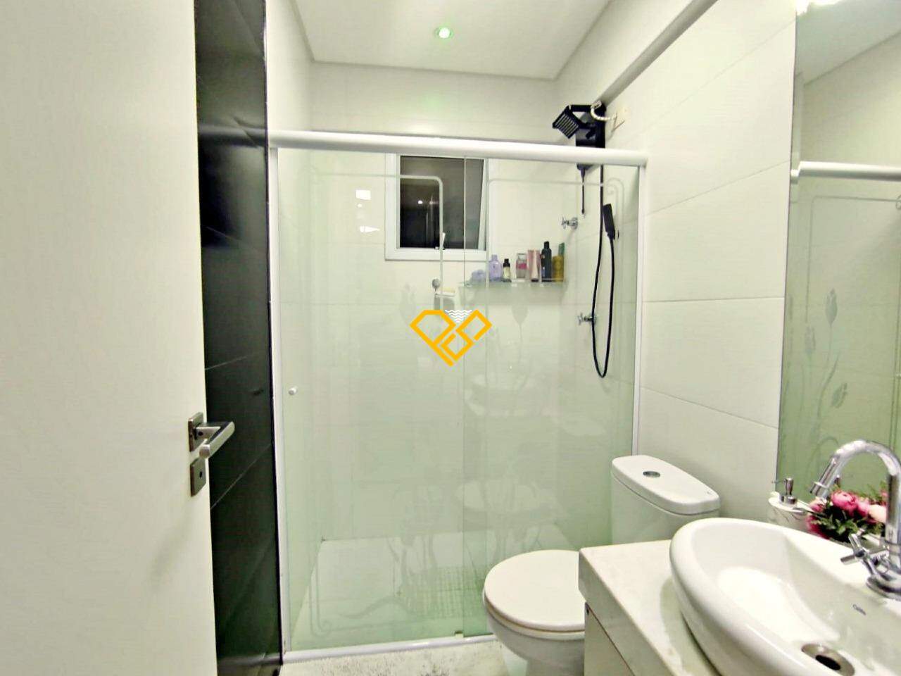 Apartamento à venda no Vila Mathias: Wc social