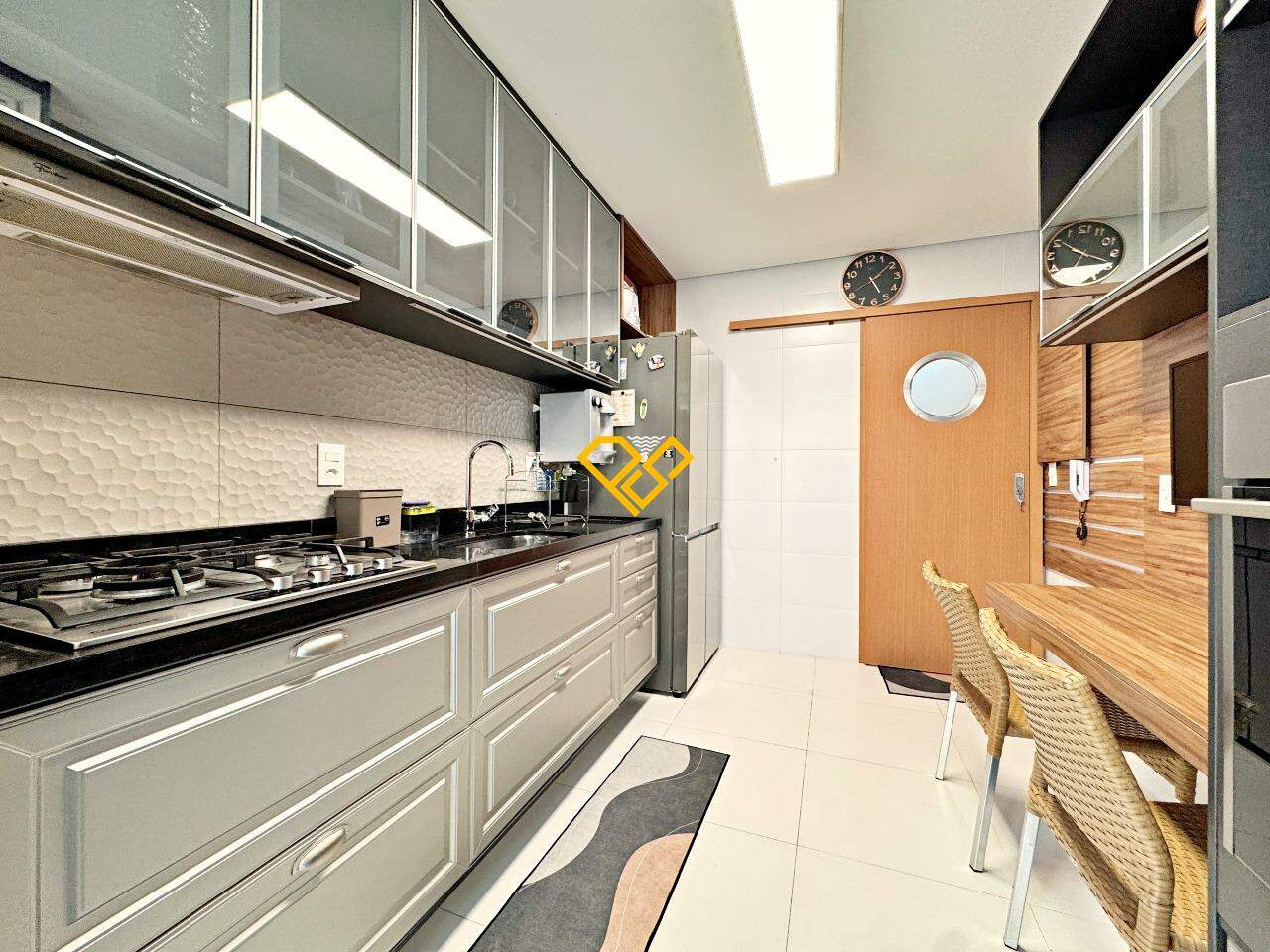Apartamento para aluguel no Gonzaga: Cozinha