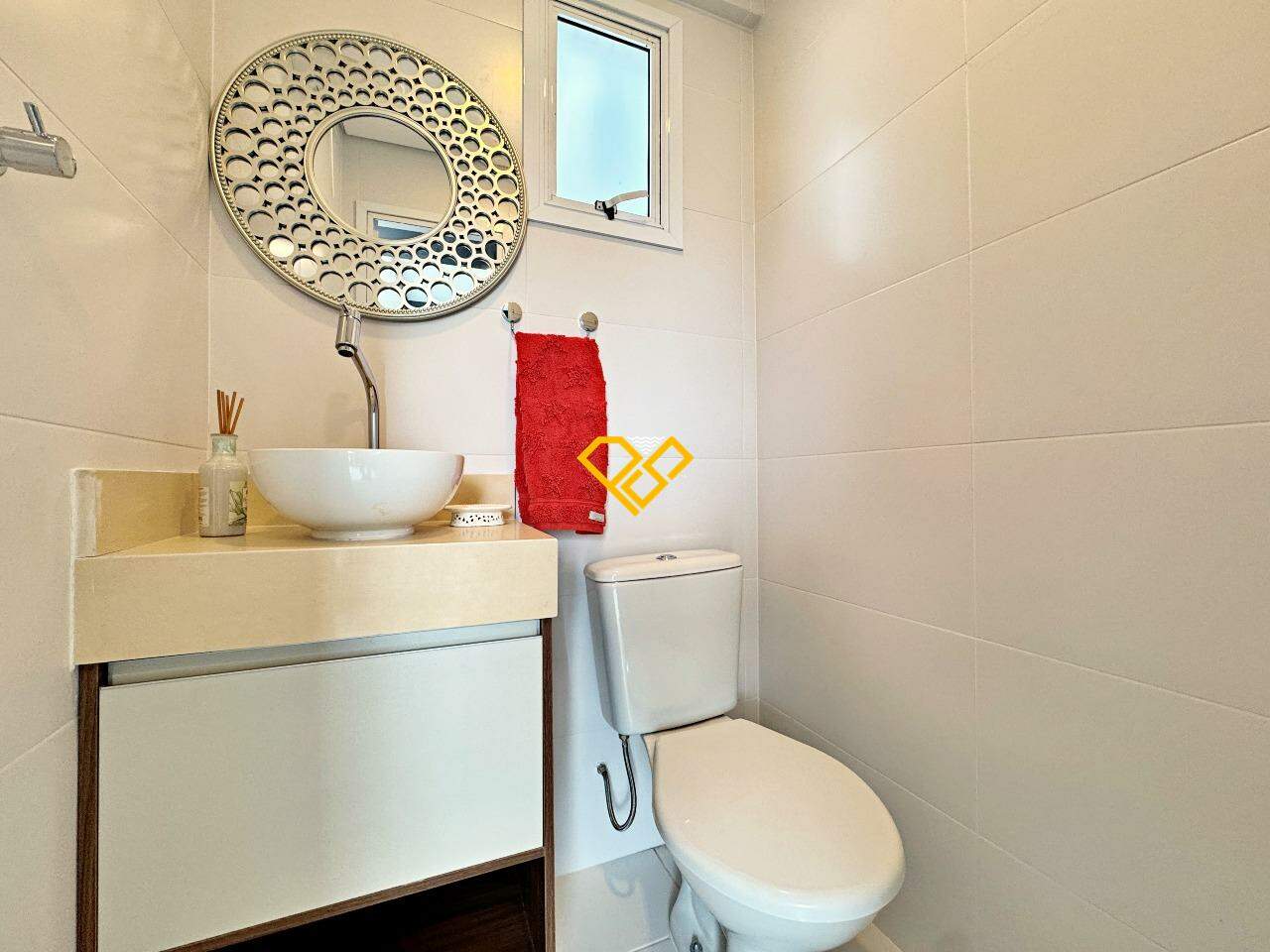 Apartamento para aluguel no Gonzaga: Wc de serviço