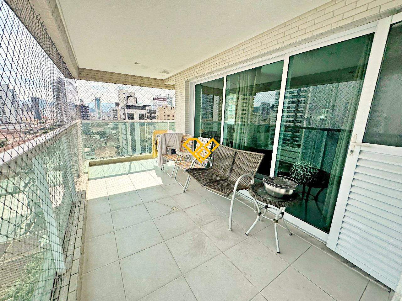 Apartamento à venda no Gonzaga: Varanda