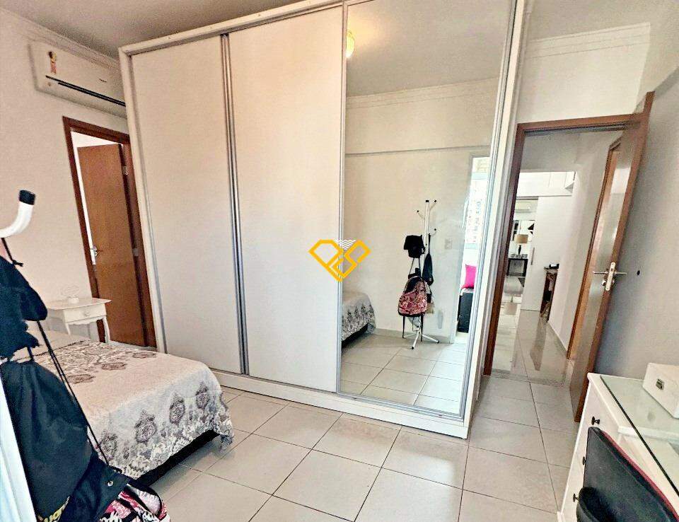 Apartamento à venda no Gonzaga: Suíte 3