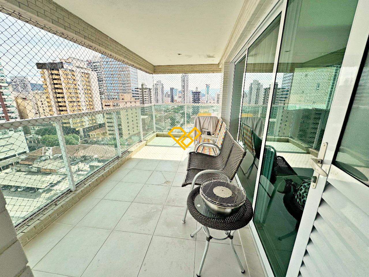 Apartamento à venda no Gonzaga: Varanda