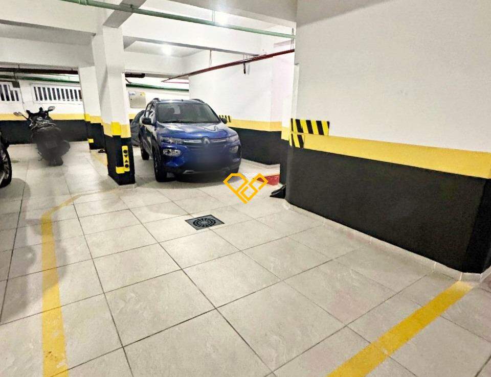 Apartamento à venda no Gonzaga: Garagem