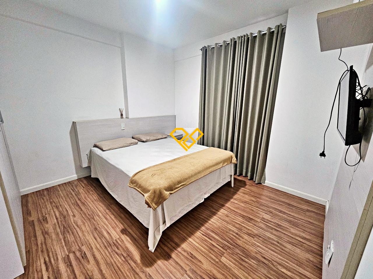 Apartamento à venda no Ponta da Praia: Dormitório - suíte
