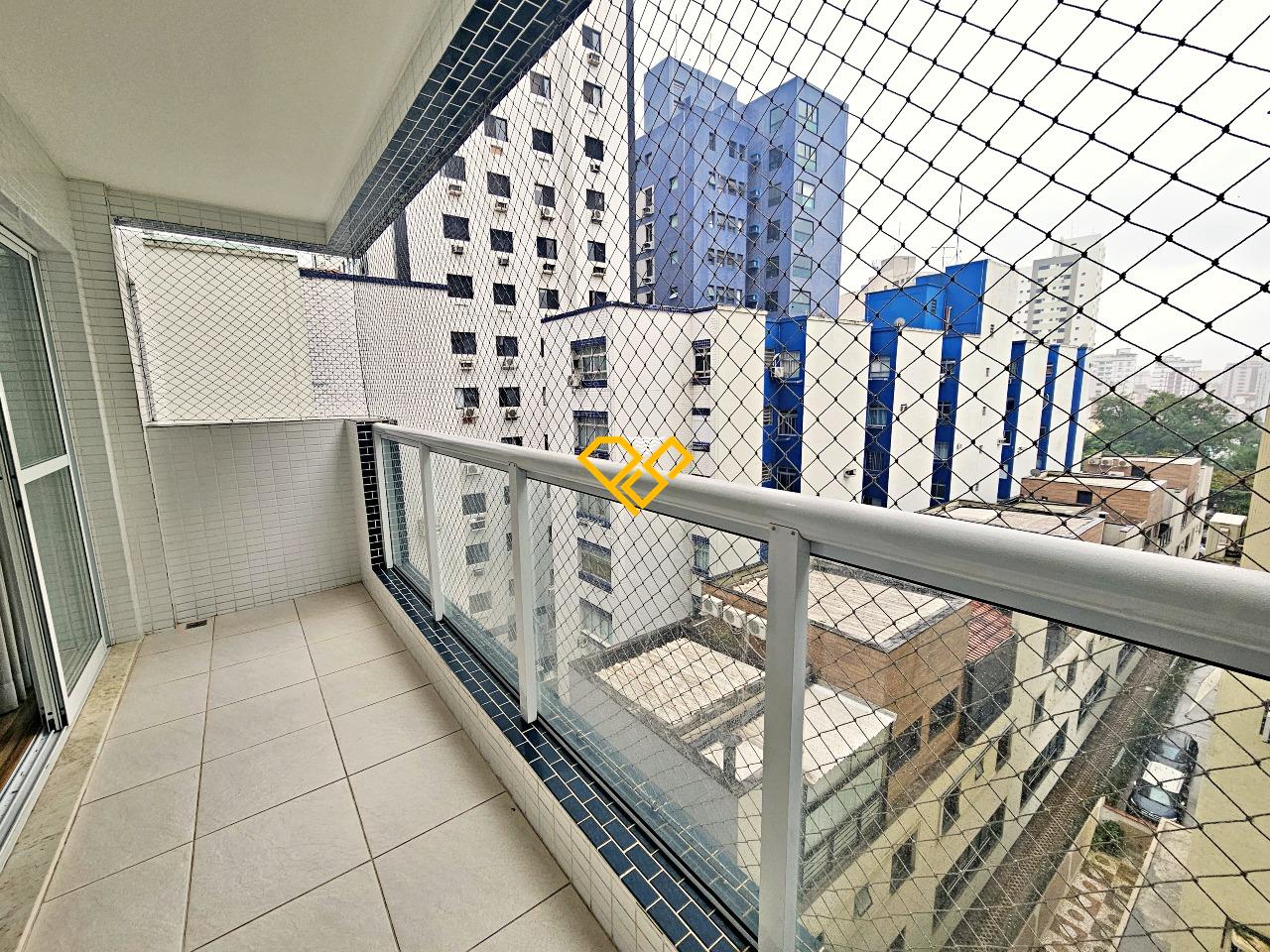 Apartamento à venda no Ponta da Praia: Varanda