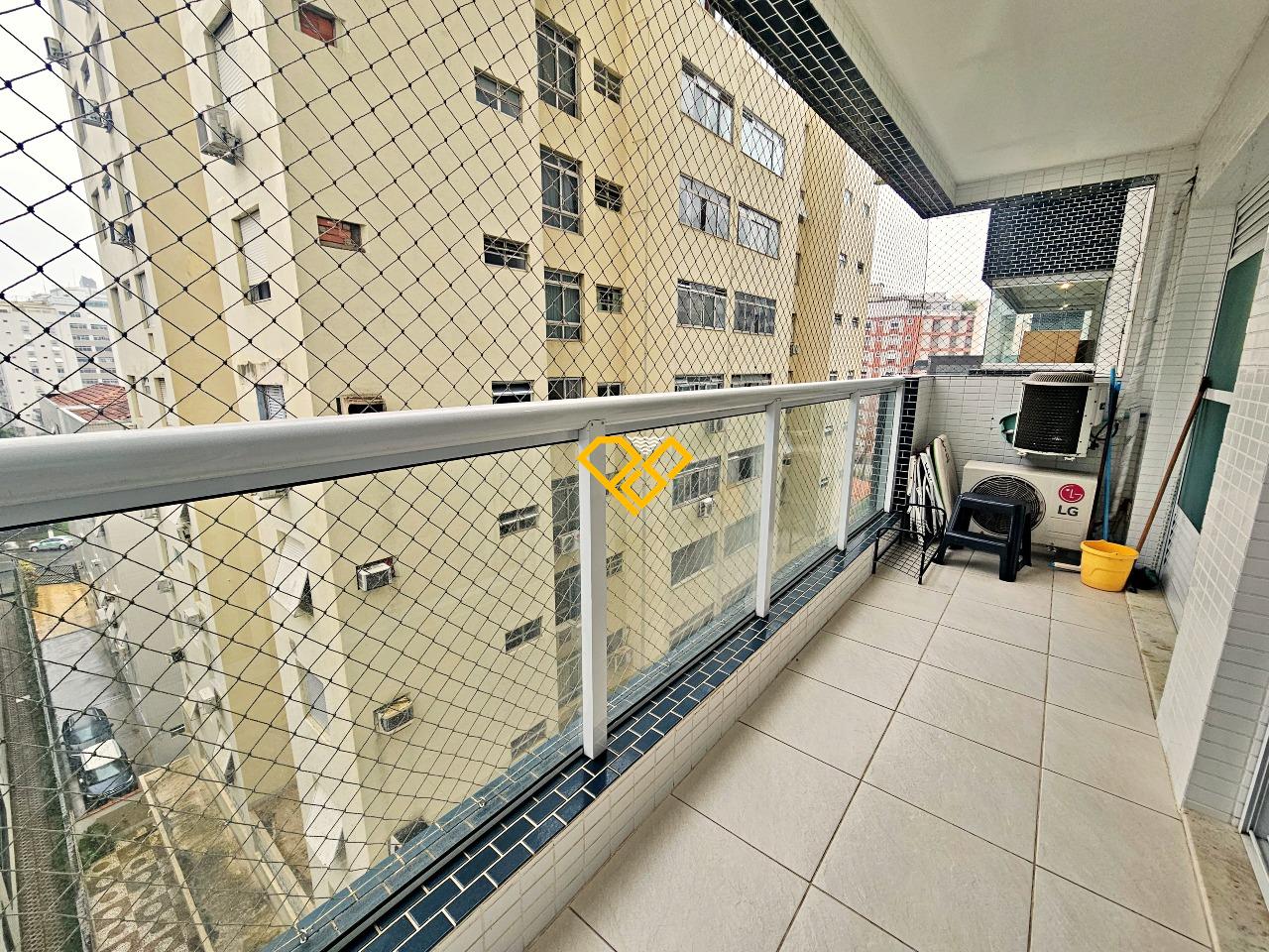 Apartamento à venda no Ponta da Praia: Varanda