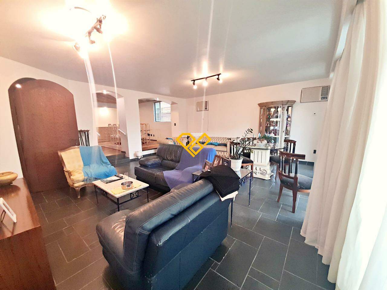 Apartamento à venda no Aparecida: Sala de estar