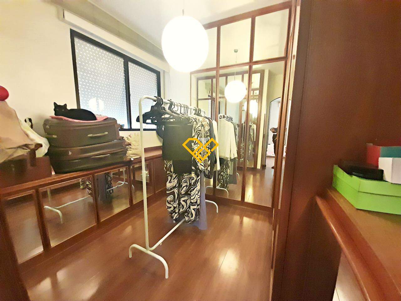 Apartamento à venda no Aparecida: Dormitório 2 - suíte - closet