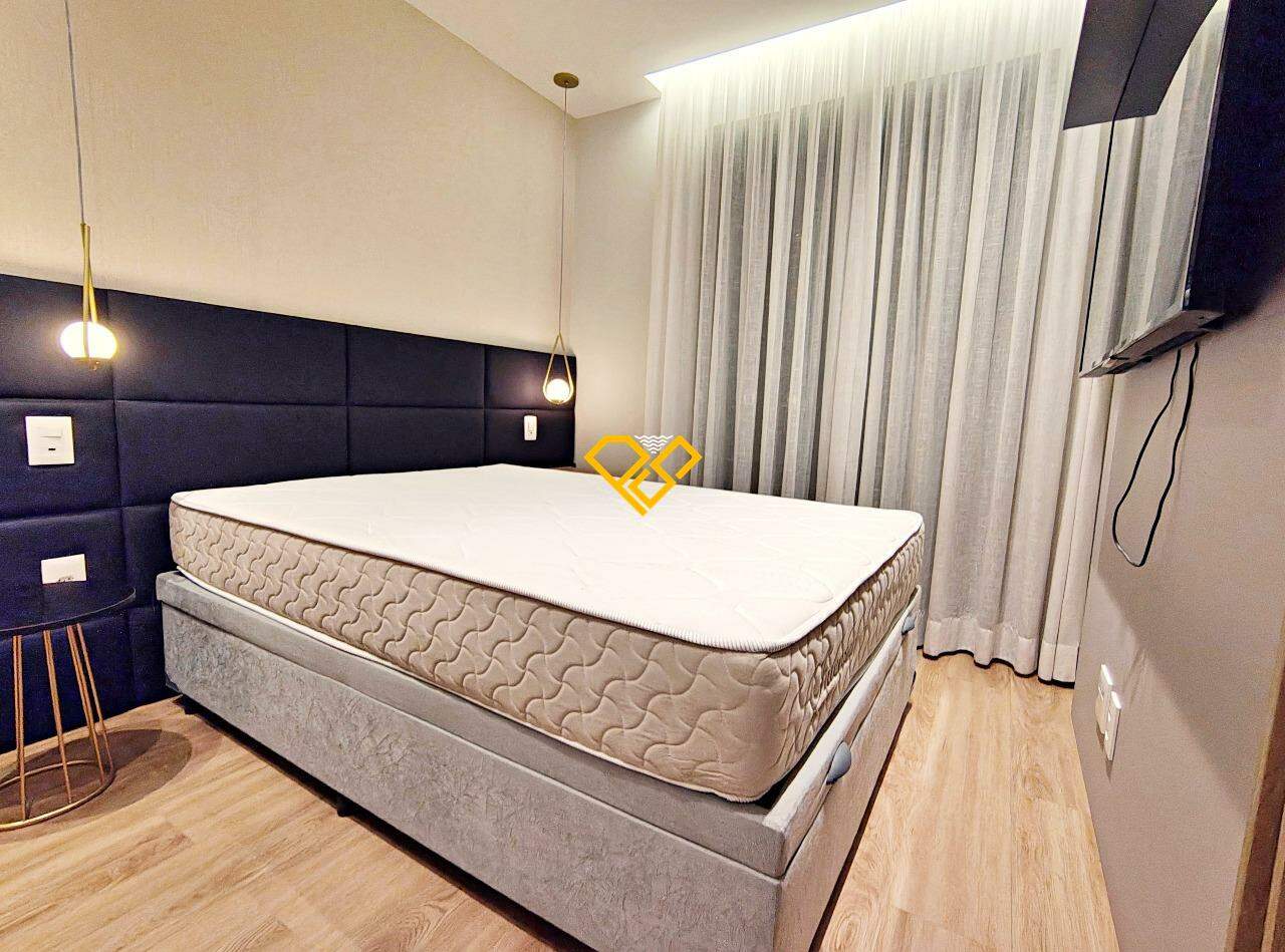 Apartamento para aluguel no Boqueirão: Dormitório - suíte