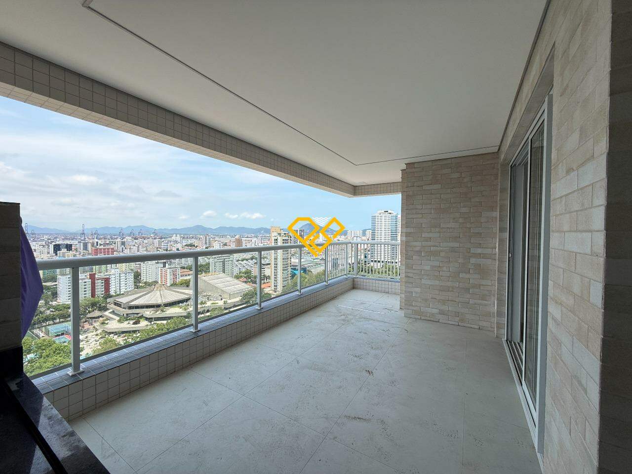 Apartamento à venda no Aparecida: Varanda