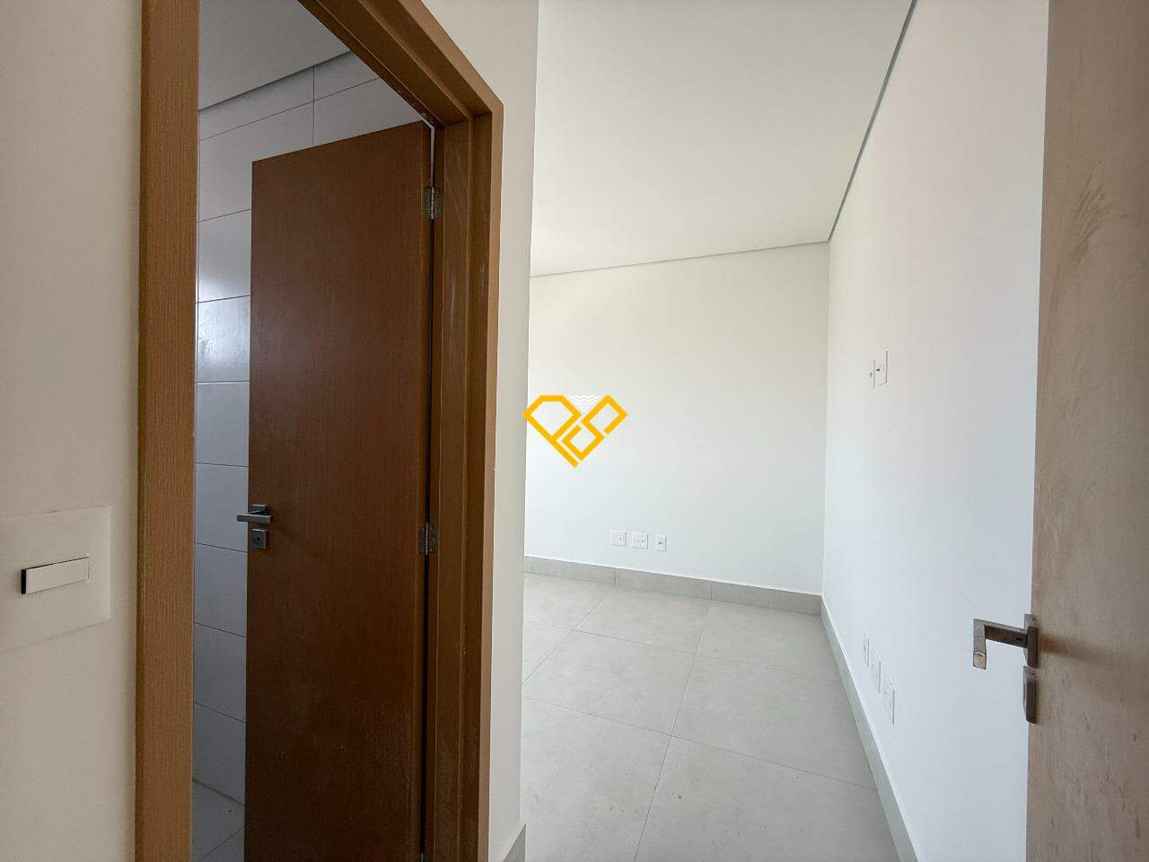 Apartamento à venda no Aparecida: Suíte 2