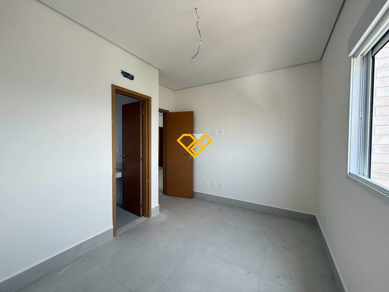 Apartamento à venda no Aparecida: Suíte 1