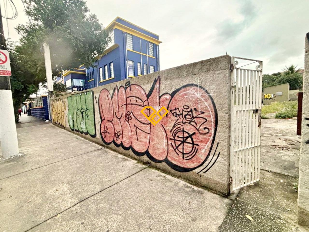 Terreno à venda no Encruzilhada: 