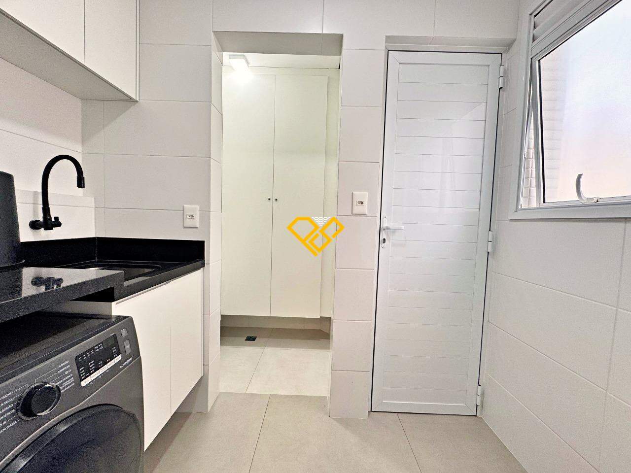 Apartamento para aluguel no Pompéia: Área de serviço