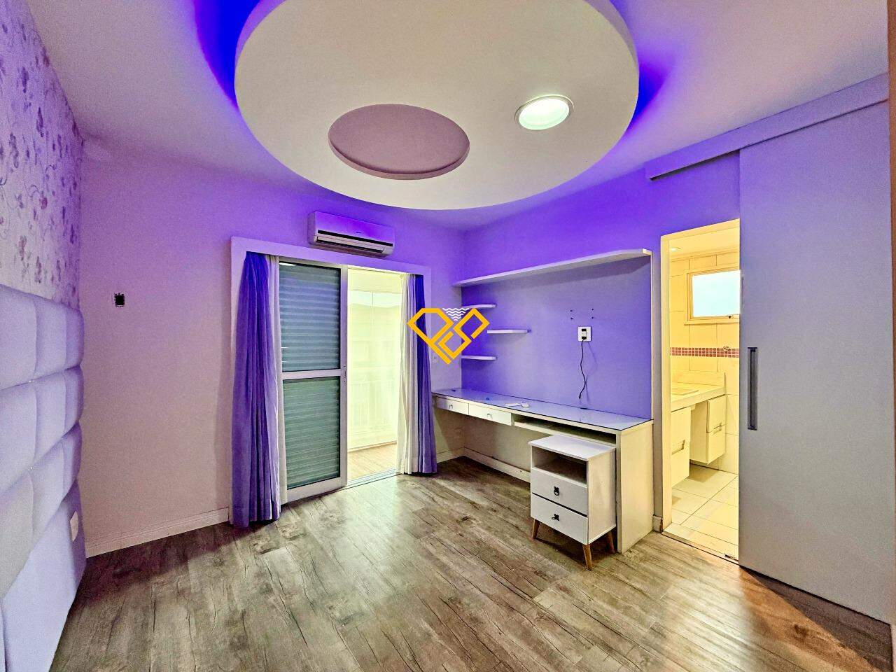 Apartamento para aluguel no Ponta da Praia: Suíte 3